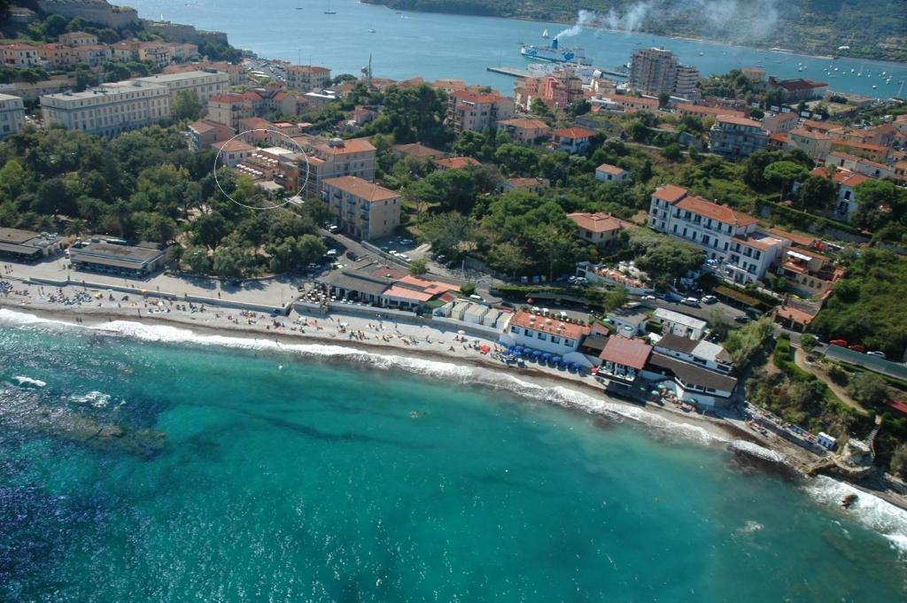 Hotel Crystal Portoferraio Zewnętrze zdjęcie