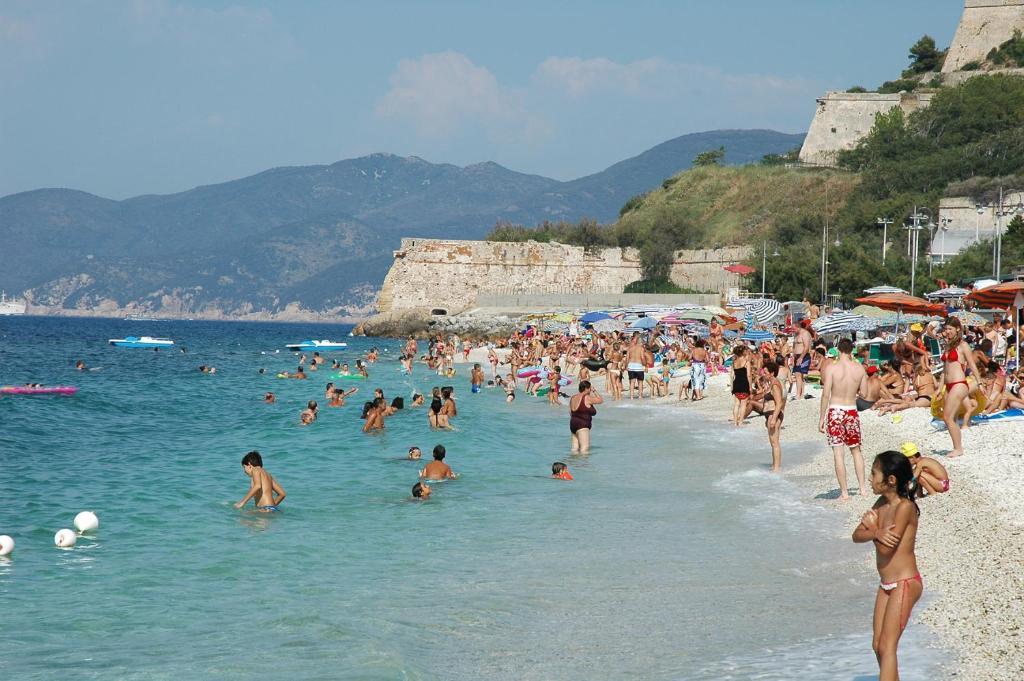 Hotel Crystal Portoferraio Zewnętrze zdjęcie